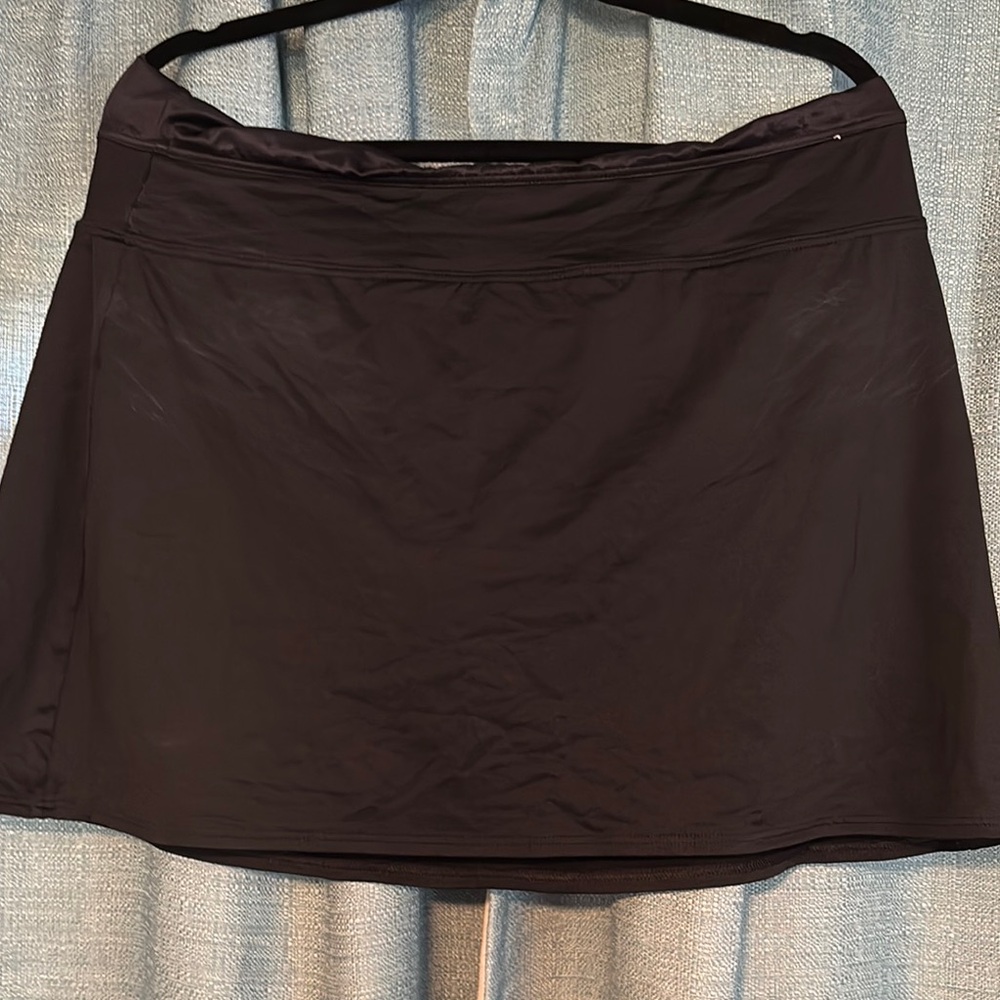 Lands End women’s swim skirt 16